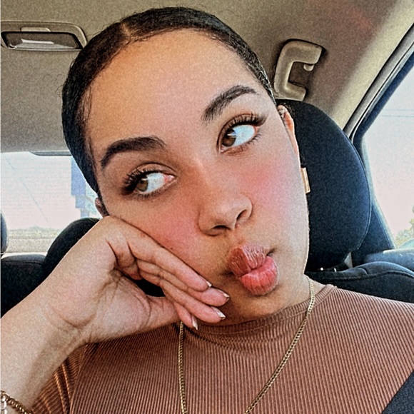 Meet your Posher, Kenya - Picture 2 of 2